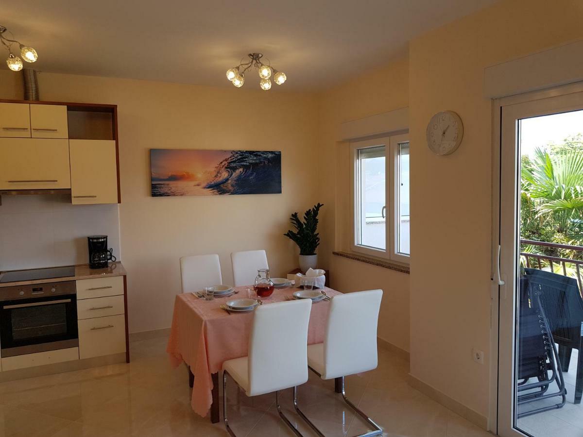 Apartman Vesna Малинска Экстерьер фото