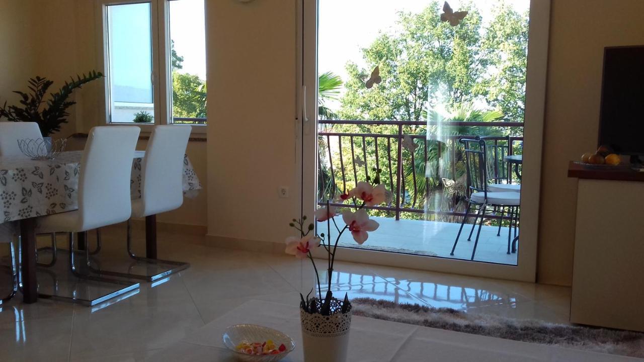 Apartman Vesna Малинска Экстерьер фото
