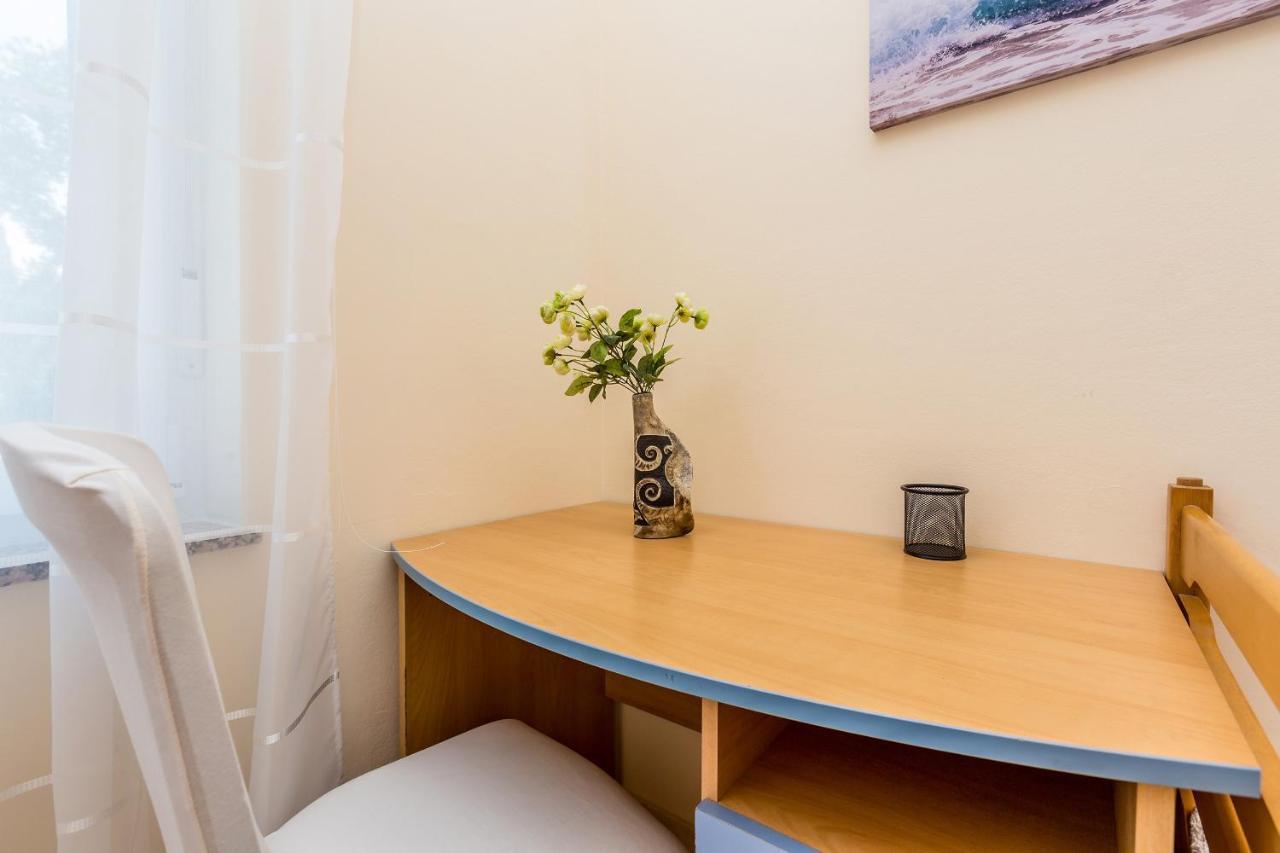 Apartman Vesna Малинска Экстерьер фото